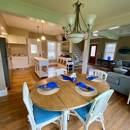 Beach House - On Lake Time Newport Exterior foto